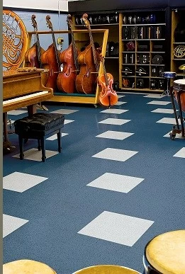 0armstrong2.jpg 0armstrong2.jpg